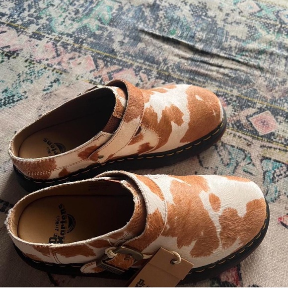 New Cow print Dr Martens 🤠 - Picture 3 of 4